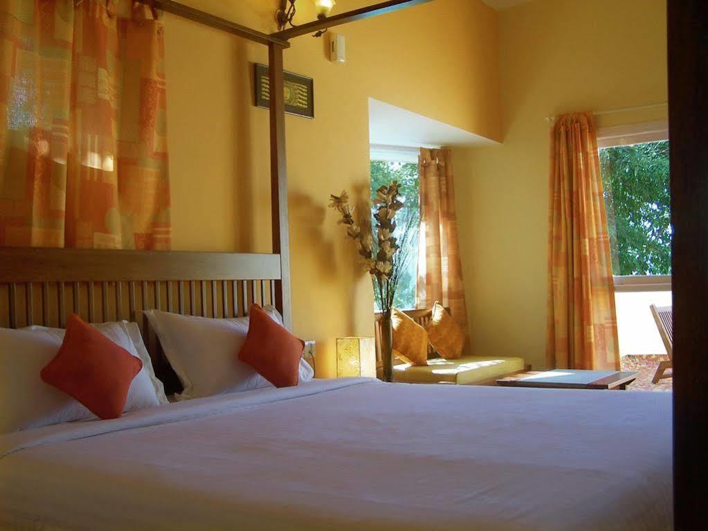 Nirvana Hermitage Anjuna Esterno foto