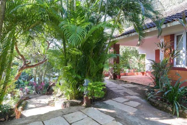 Nirvana Hermitage Anjuna Esterno foto